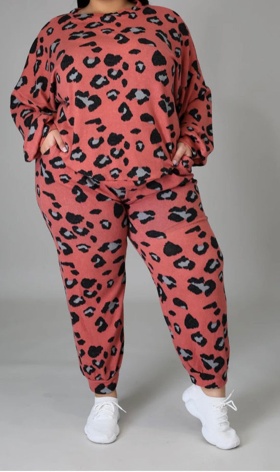 Pink leopard print online pyjamas